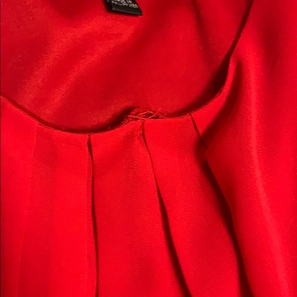 Red Dress - Picture 4 of 5